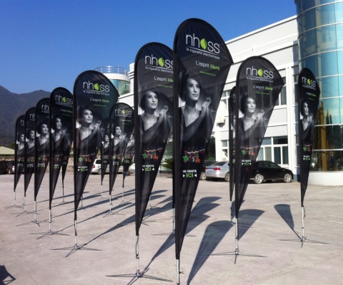 TEARDROP FLAGS BANNERS
